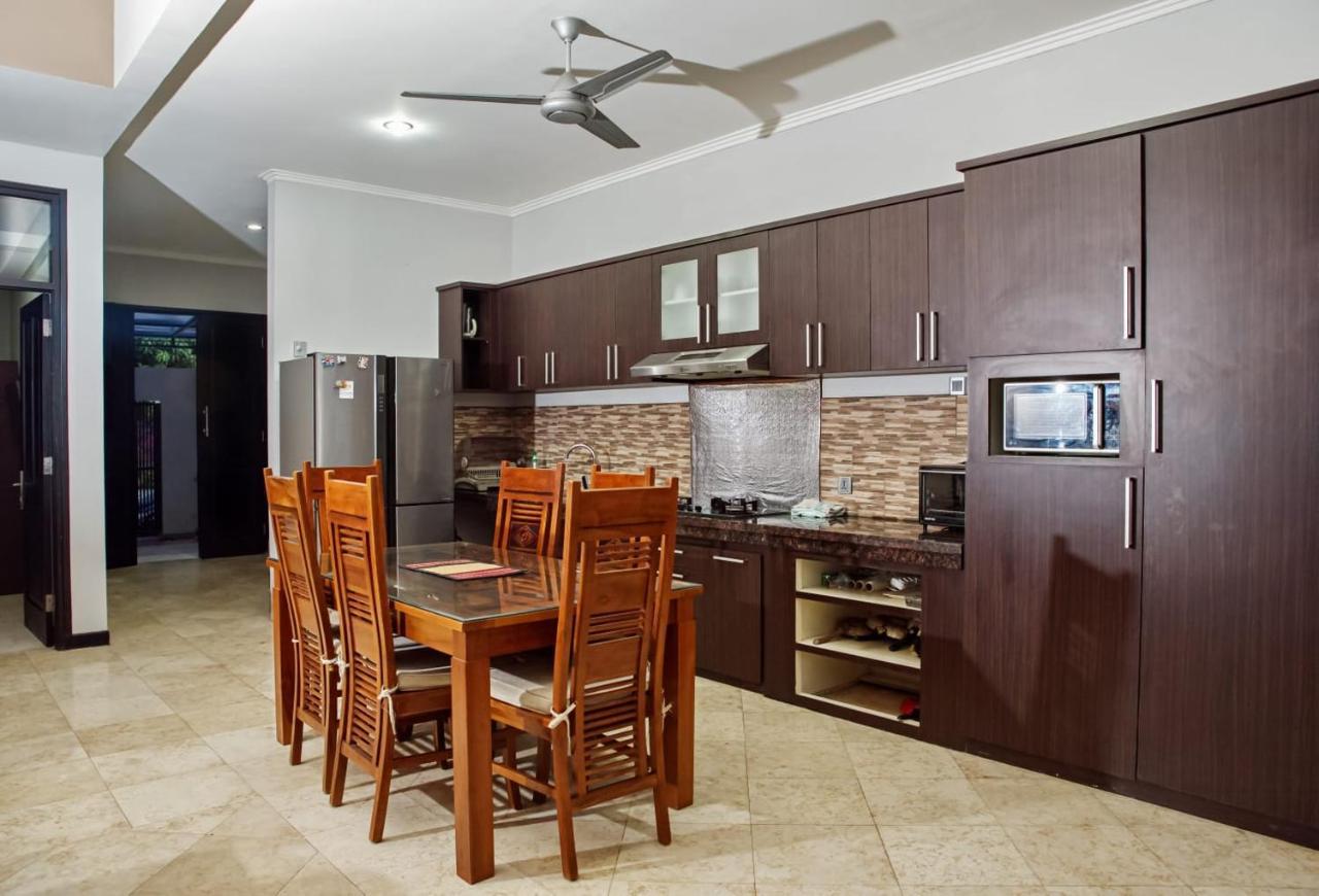 4 Bedroom Villa Kuta Regency B10 Екстер'єр фото